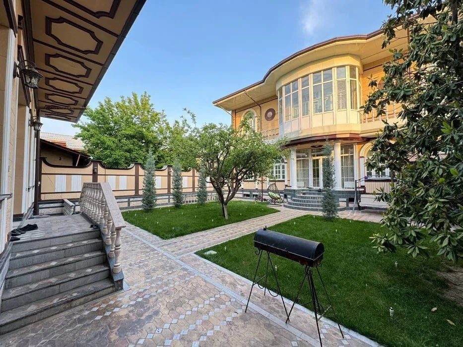 7-xonali uy, 600 m², Toshkent, Yakkasaroy tumani, sotuvga