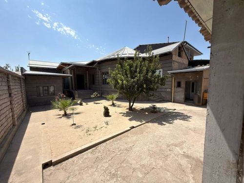 5-комнатный дом, 550 м²