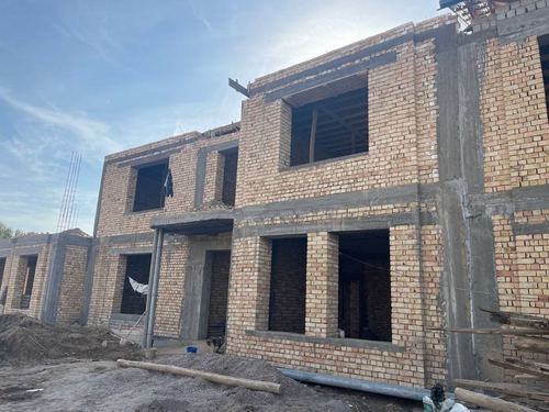8-xonali uy qismi, 225 m²