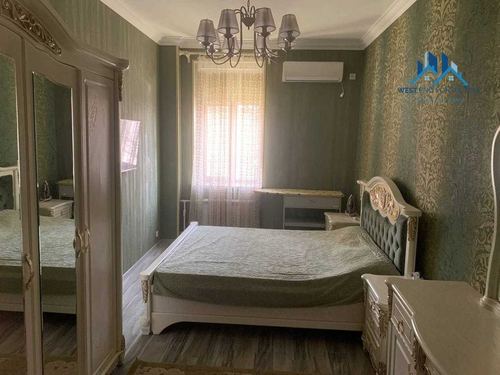 5-xonali kvartira, 130 m²