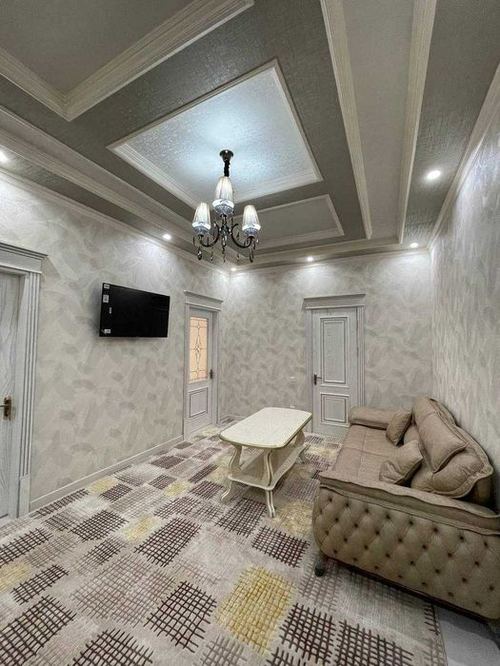 3-xonali kvartira, 90 m²