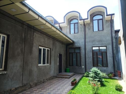 6-xonali uy, 300 m²