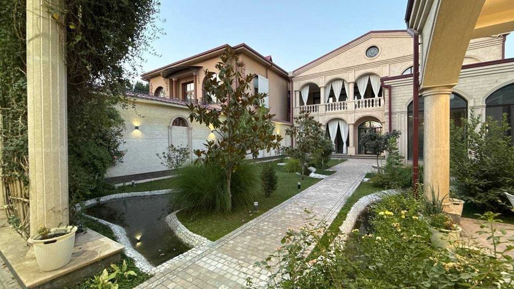 7-комнатный дом, 864 м², Ташкент, Яккасарайский район, на продажу