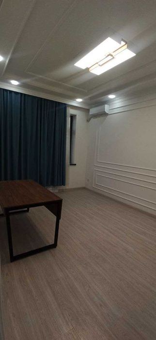 5-комнатный дом, 400 м²