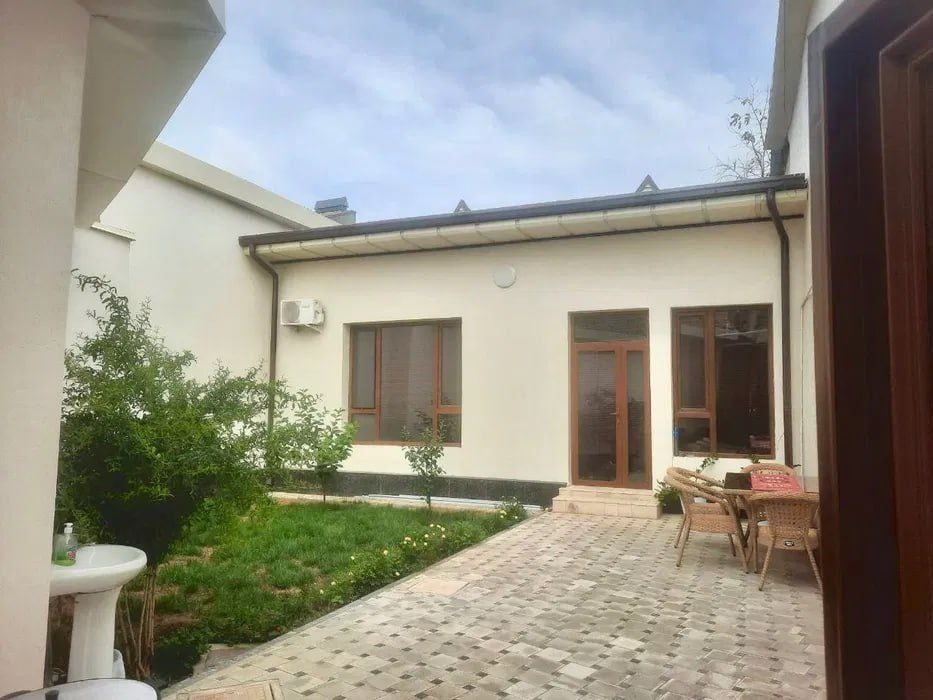3-xonali uy, 100 m², Toshkent, Yakkasaroy tumani, sotuvga