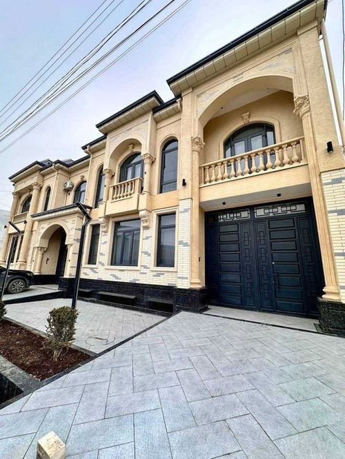8-комнатный дом, 470 м²