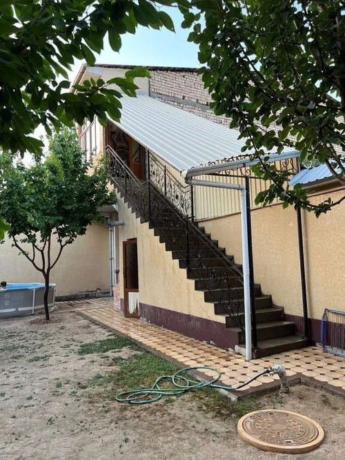 10-комнатный дом, 600 м²