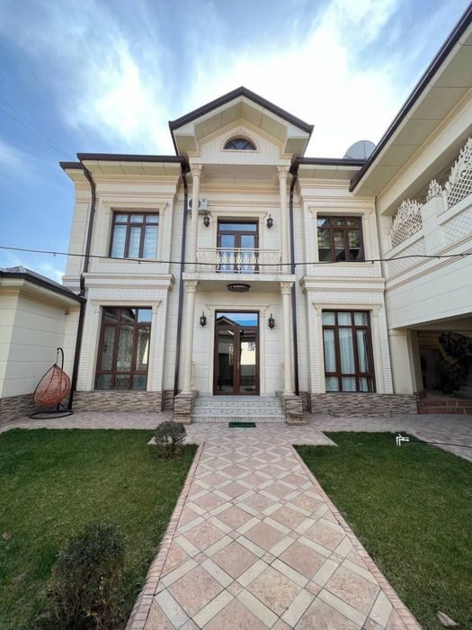 7-xonali uy, 430 m², Toshkent, Yakkasaroy tumani, ijaraga