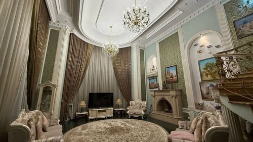 6-комнатный дом, 600 м²