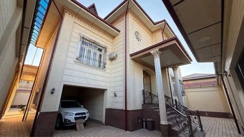 4-комнатный дом, 400 м²