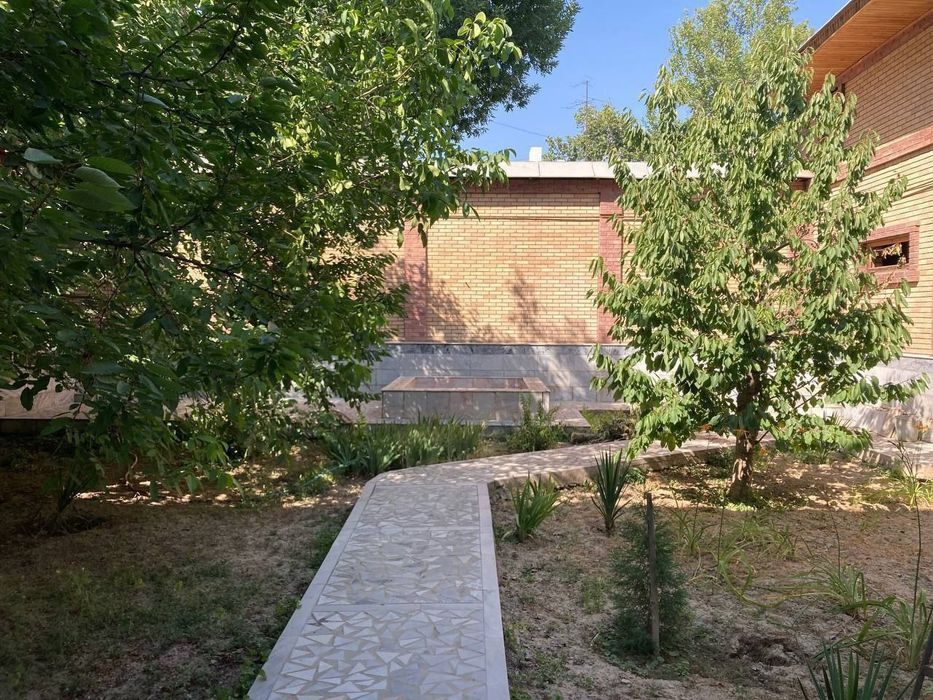 7-комнатный дом, 515 м², Ташкент, Яккасарайский район, на продажу