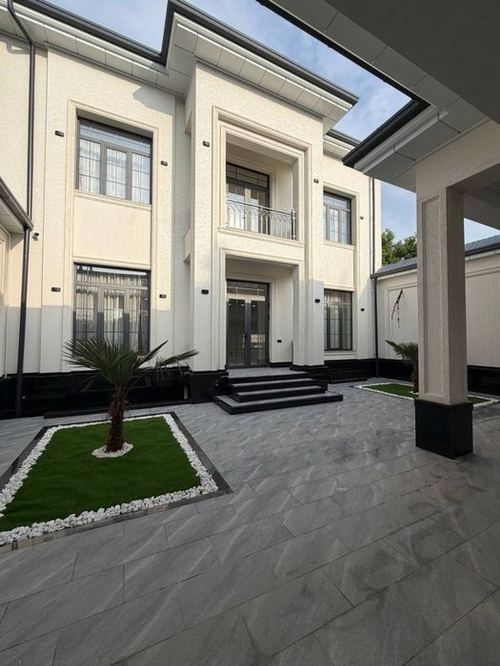 6-комнатный дом, 350 м²