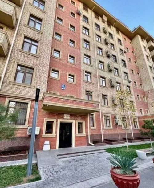 3-xonali kvartira, 80 m²