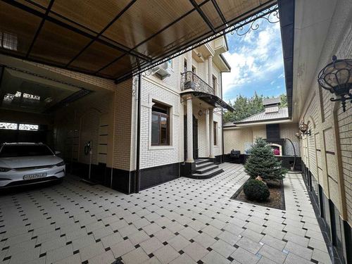 7-room house, 500 m²