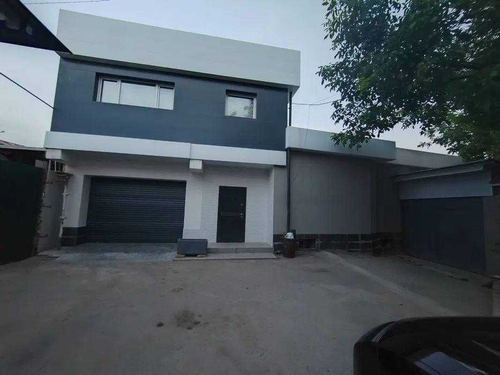 3-room house, 180 m²