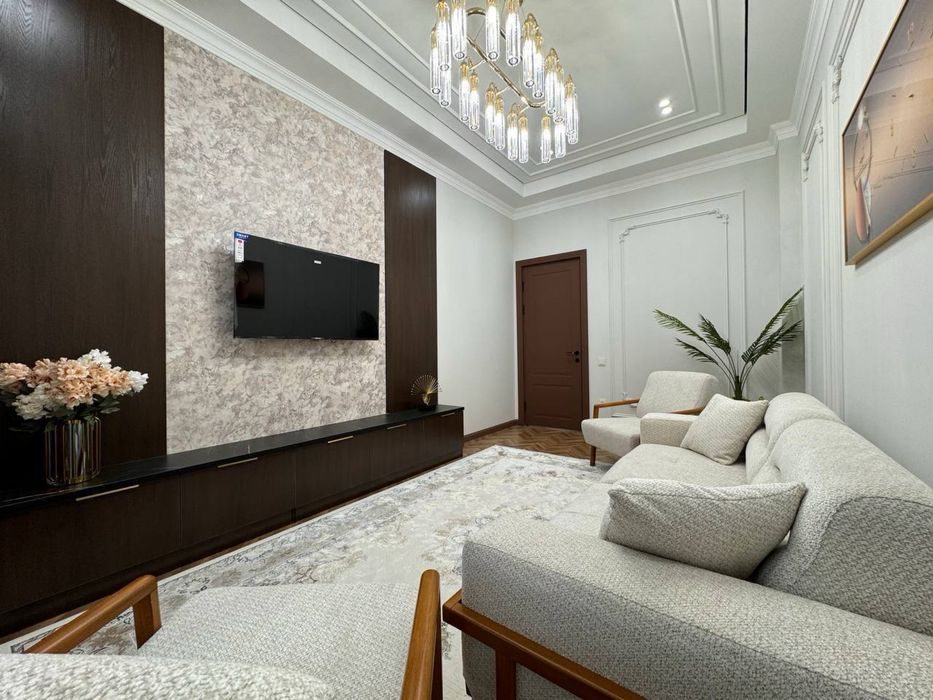 3-комнатная квартира, 115 м², Ташкент, Яккасарайский район, в аренду