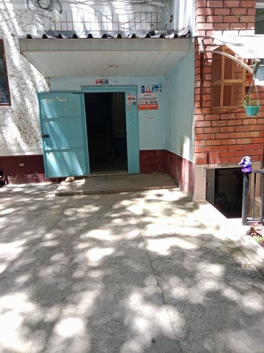 3-комнатная квартира, 68 м², Чирчик, на продажу