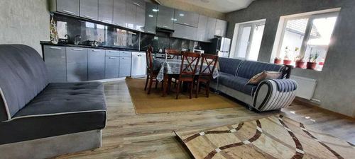 5-комнатный дом, 160 м²
