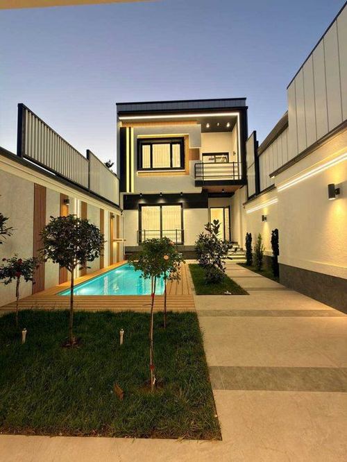6-room house, 430 m²