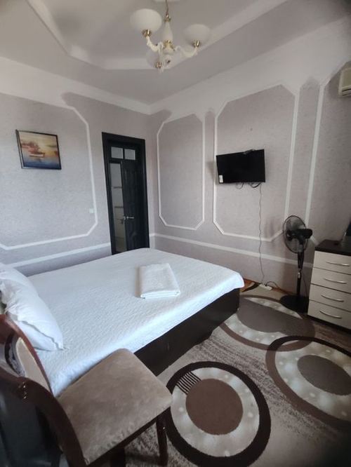 5-room house, 200 m²