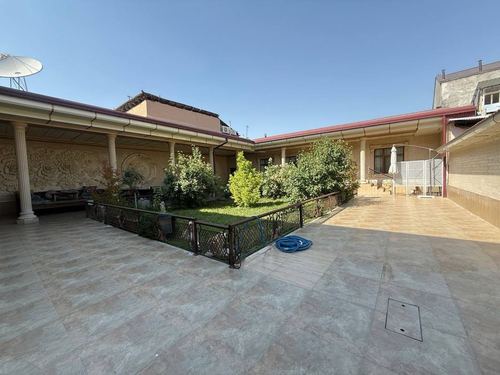 6-xonali uy, 400 m²