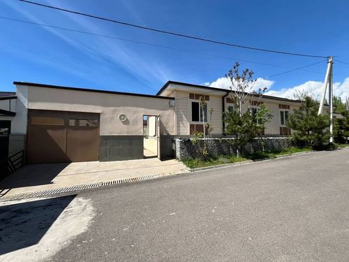 4-xonali uy, 400 m²