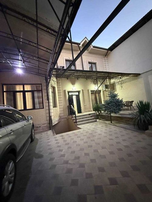6-xonali uy, 210 m²