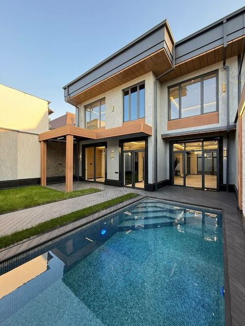 6-xonali uy, 420 m²