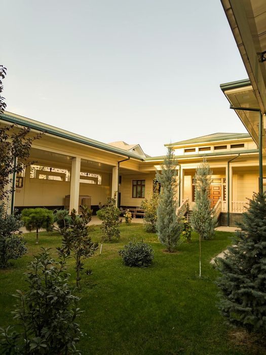 10-room house, 1700 m², Tashkent, Yakkasaray District, for sale