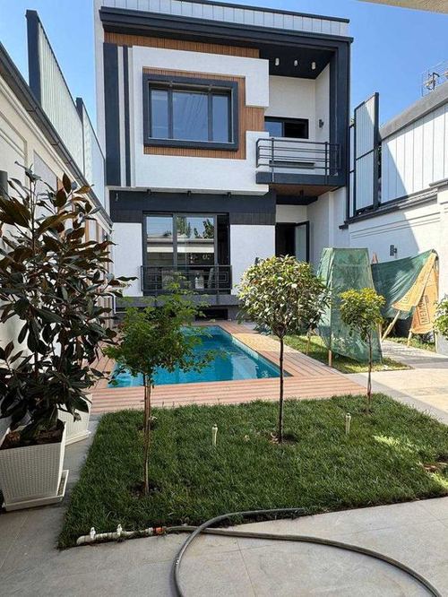 6-xonali uy, 435 m²