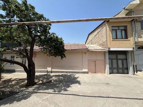 8-xonali uy, 600 m²