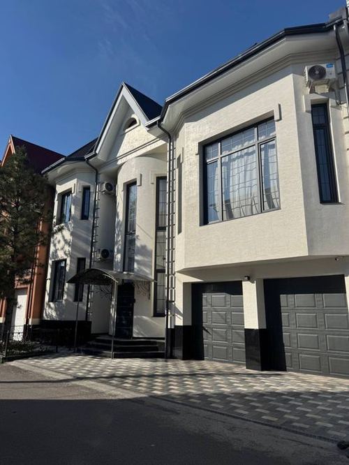 7-xonali uy, 450 m²