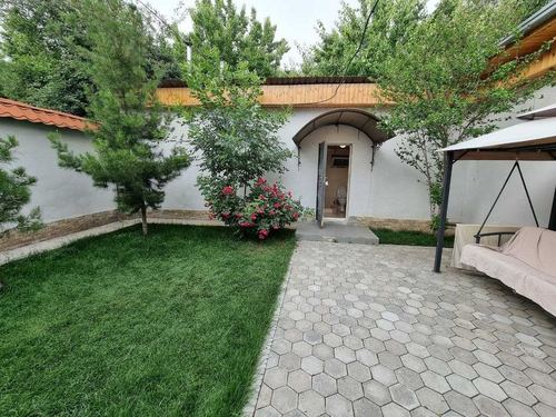 5-room house, 200 m²