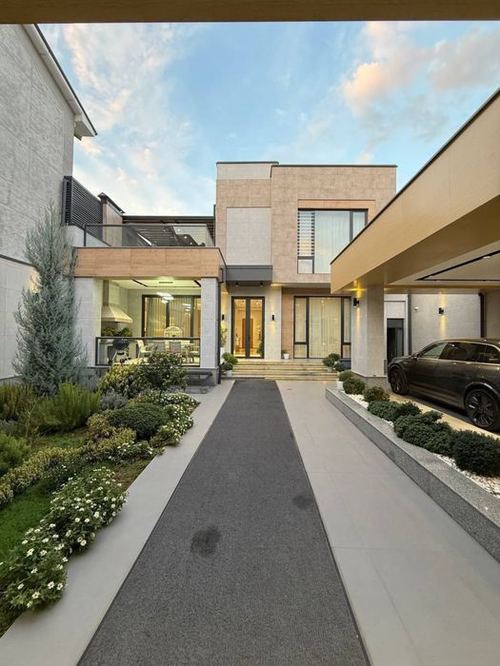 7-room house, 450 m²