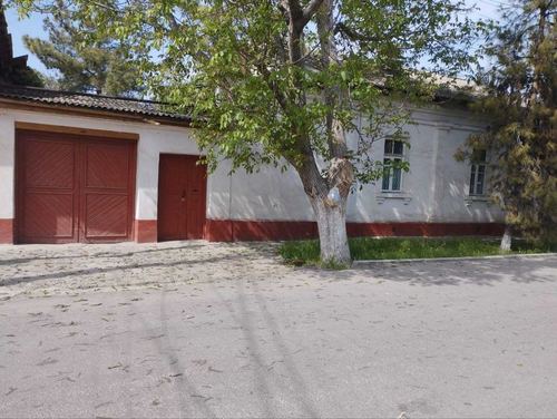12-room house, 100 m²