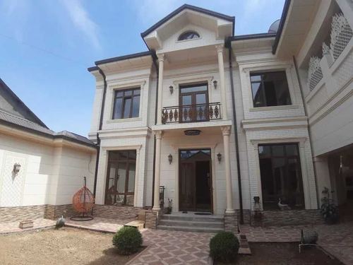 8-room house, 400 m²