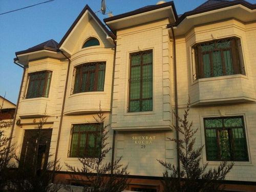 7-xonali uy, 550 m²