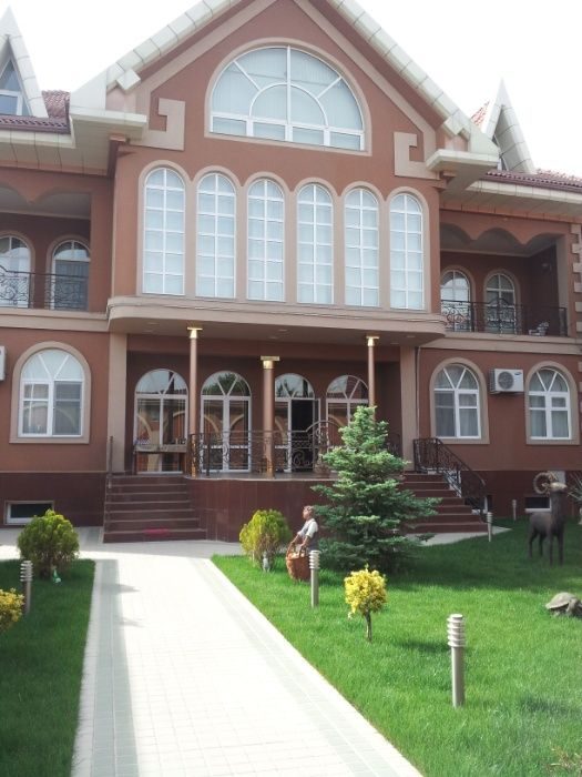 8-room cottage, 450 m², Tashkent, Yakkasaray District, for rent
