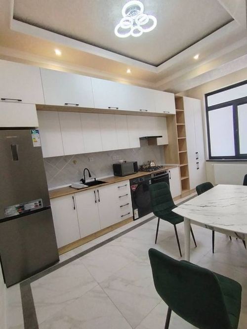 3-комнатная квартира, 85 м²