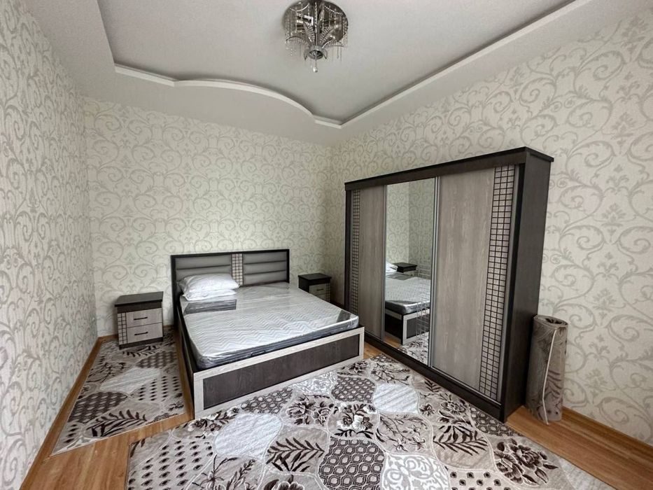3-комнатная квартира, 78 м², Чирчик, в аренду