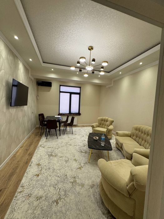 2-комнатная квартира, 75 м², Чирчик, в аренду