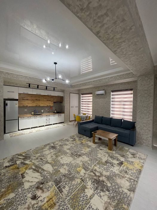 3-комнатная квартира, 100 м², Чирчик, в аренду