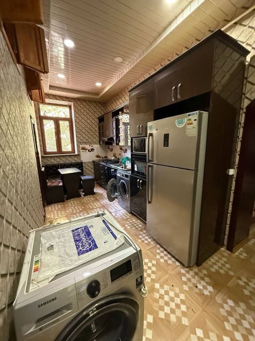 4-комнатная квартира, 90 м², Чирчик, в аренду