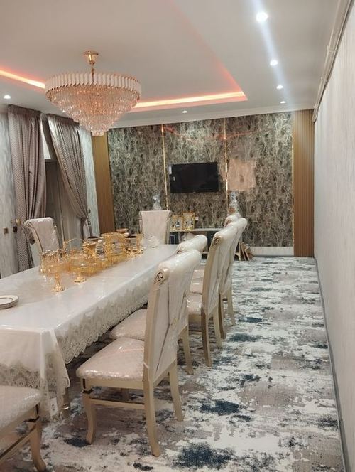 4-комнатная квартира, 250 м²