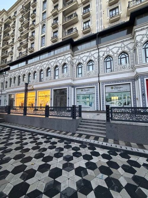 Яккасарай | ул.Бобура - Продается нежилое помещение вдоль дороги 316м2