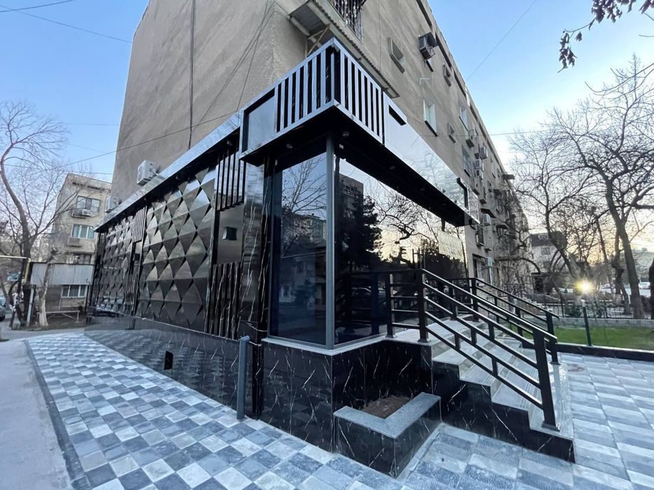 Продаю Нежилое помешение Парк бобур Ичан кала Office вдоль дорог 80м2
