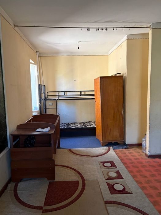 1-комнатная квартира, 42 м², Чирчик, в аренду