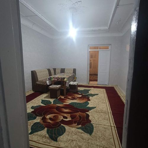 3-комнатная квартира, 300 м²
