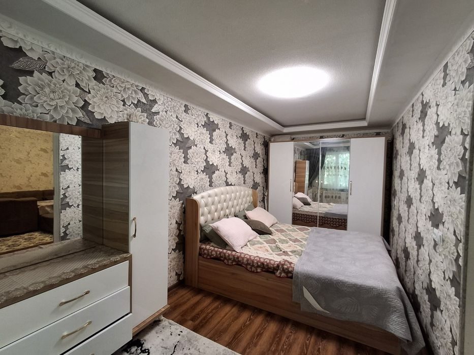 2-комнатная квартира, 54 м², Чирчик, в аренду
