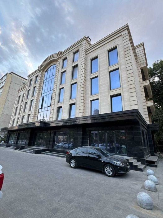 Продается Нежилой помещения Ор-тр- Мукумий мост 3100м2